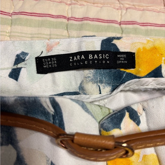 Zara Multicolor Floral Cropped Pants - Picture 4 of 8
